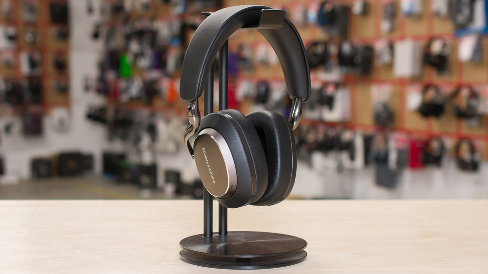 Bowers & Wilkins Px8 S2