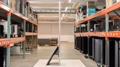 Samsung QN900B 8K Thickness Picture