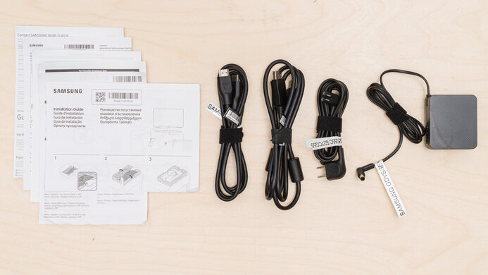 Samsung Odyssey G55C S27CG55 In The Box Picture