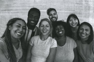 Brother MFC-L2820DW Friends Picture