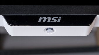 MSI MPG 274URDFW E16M Controls Picture