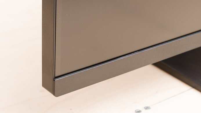 HP OMEN 27q Build Quality Picture