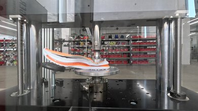 Nike Pegasus Premium Heel Cushioning Picture