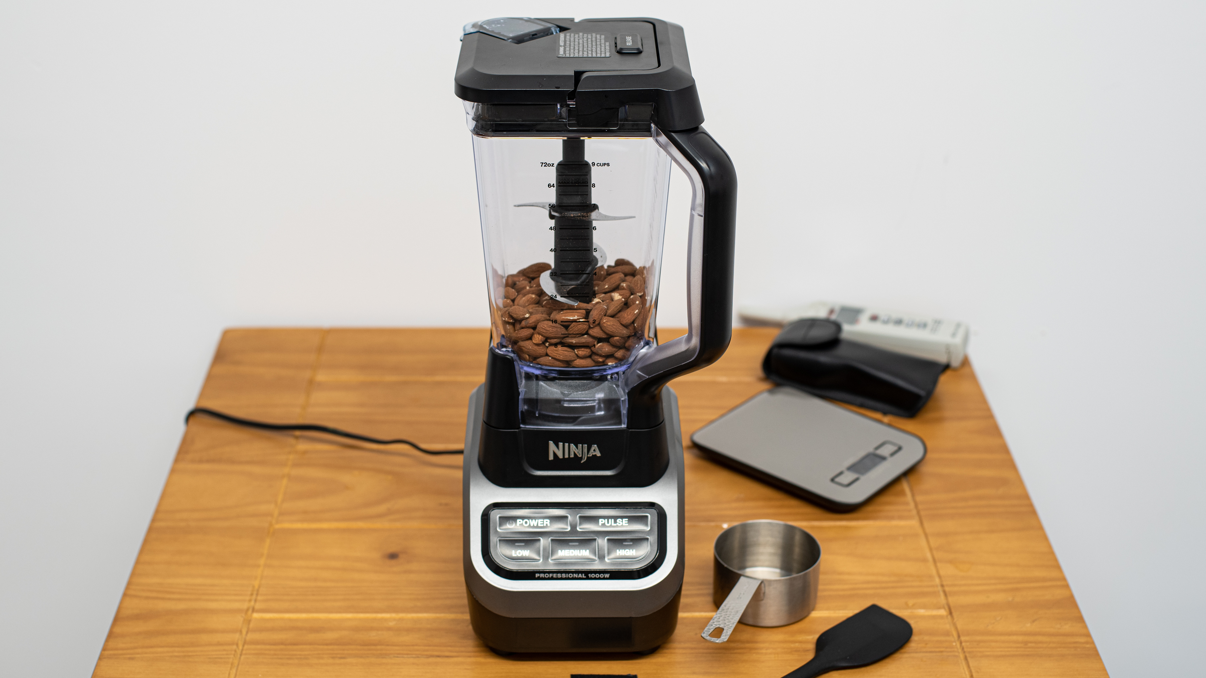 Ninja Professional Blender 1000 Review - RTINGS.com