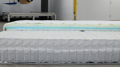 Helix Midnight 2024 Foam Layer Material Picture