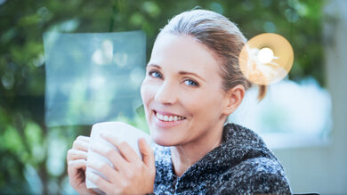 Lenovo Yoga 7i 14 (2021) Reflections Photo Max