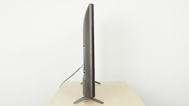 LG UJ6300 Thickness Picture