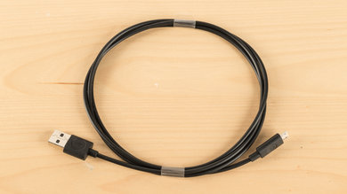 Bang & Olufsen Beoplay E8 Truly Wireless 2018 Cable Picture