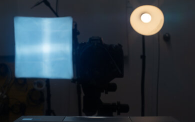 ASUS Zenbook 14 Flip OLED (2023) Reflections Photo Off