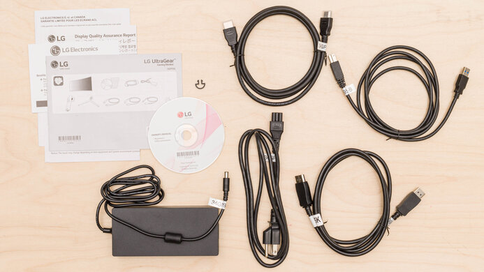 LG 34GP950G-B In The Box Picture