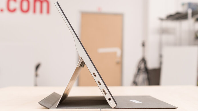 ViewSonic VG1655 Thickness Picture