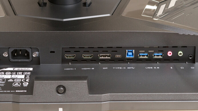 Gigabyte AORUS FI32U Inputs 1