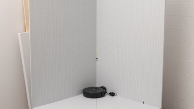 iRobot Roomba E5 Storing Picture