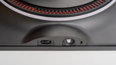 LG 32GK850G-B Controls Picture