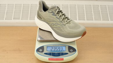 Saucony Triumph 24 Right Shoe Weight Photo