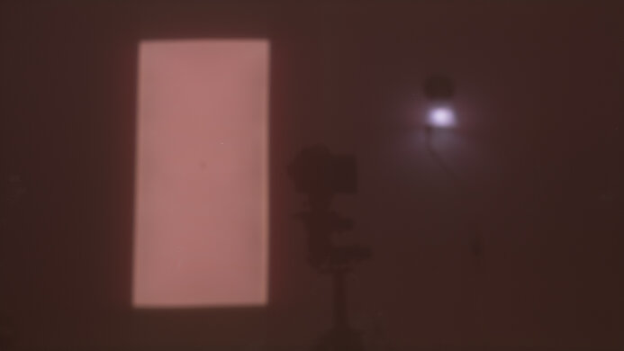 Gigabyte AORUS FO32U2P Bright Room Off Picture