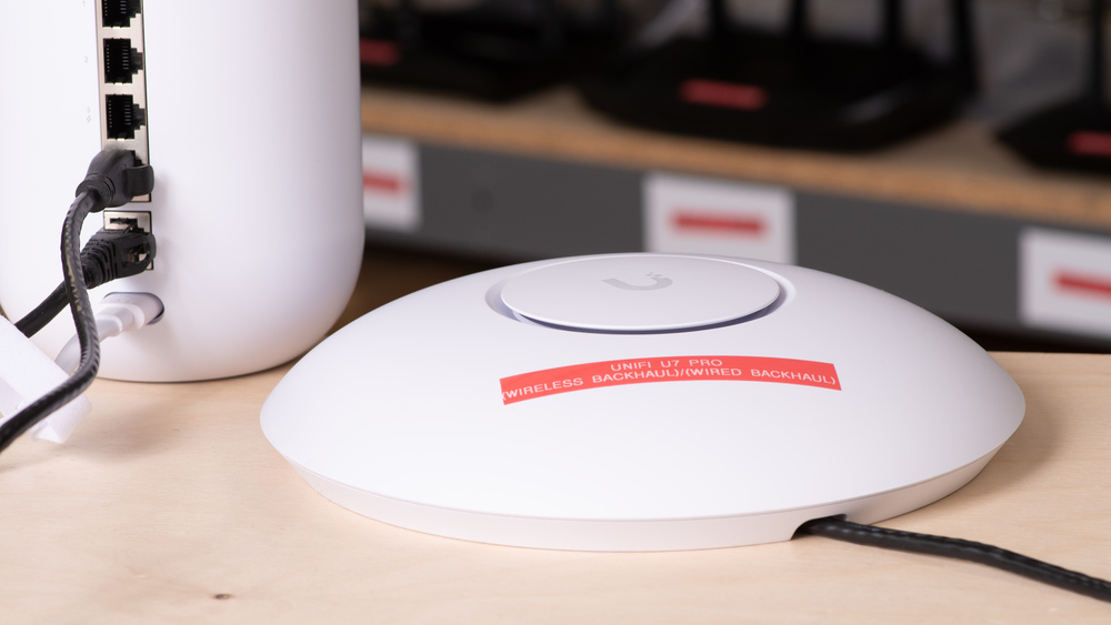 UniFi U7 Pro (Wired Backhaul)