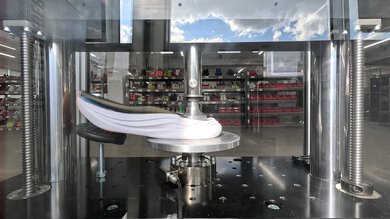 ASICS GEL-NIMBUS 27 Heel Cushioning Picture