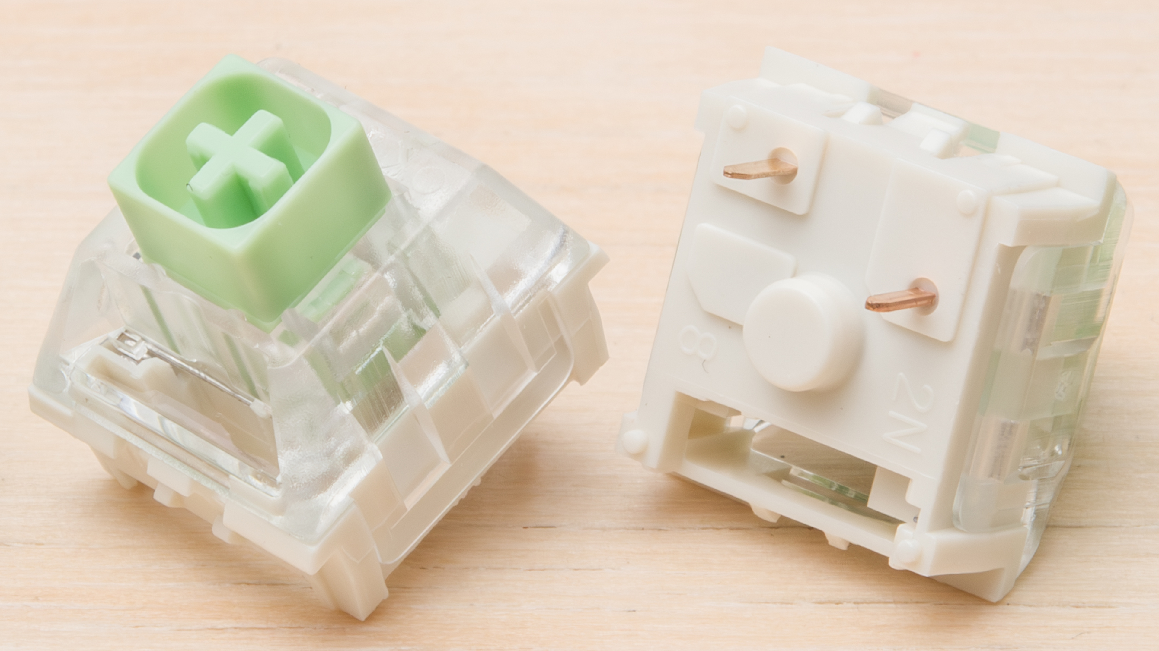 Kailh Box White vs Kailh Box Jade SidebySide Keyboard Switch