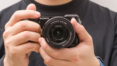 Sony α6000 Hand Grip Picture