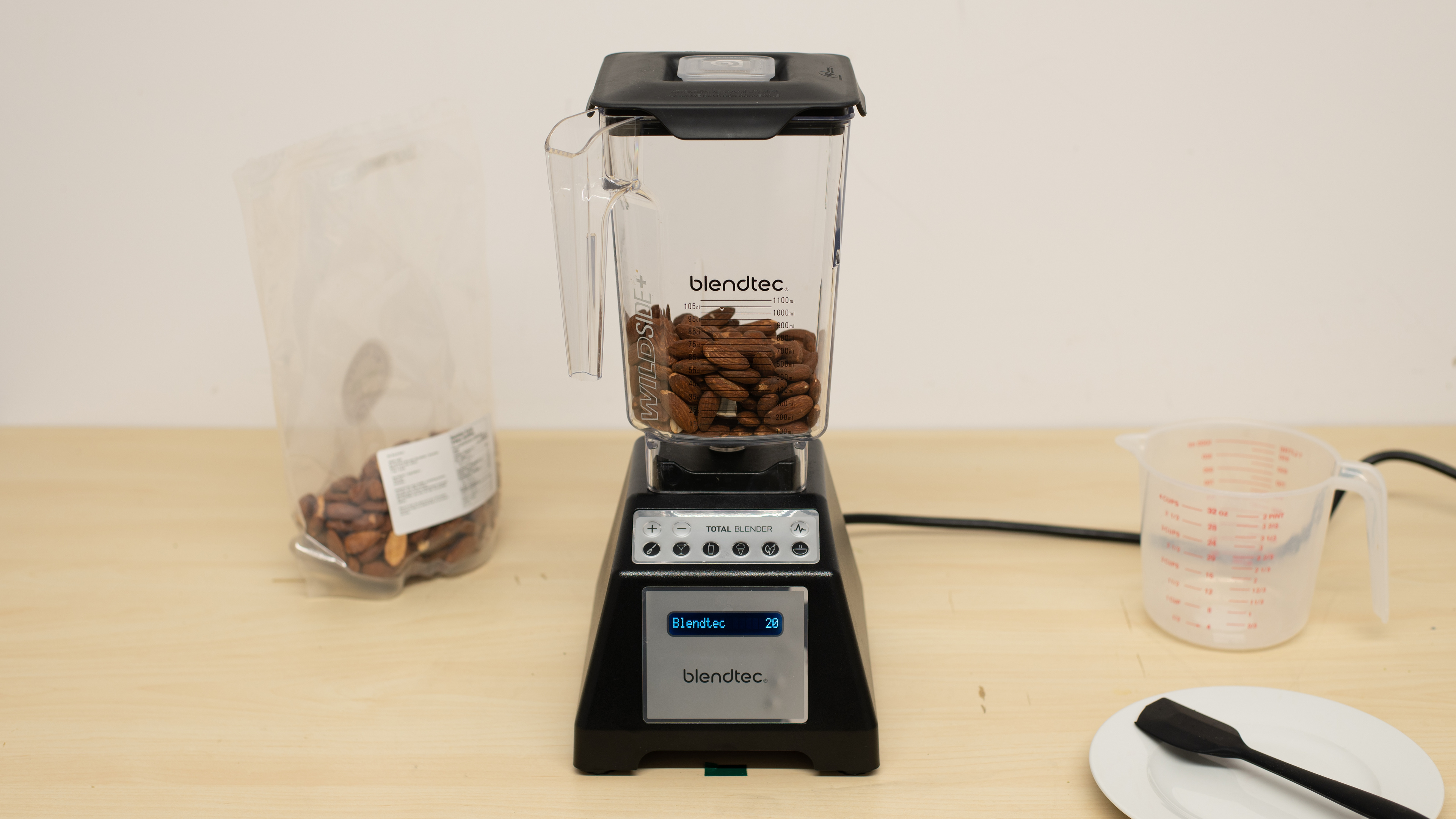 Blendtec Total Blender Classic Review - RTINGS.com