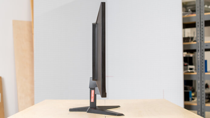 Dell G2725D Thickness Picture