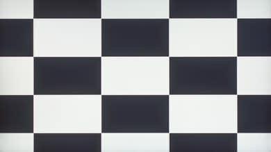 LG 43UD79-B Checkerboard Picture
