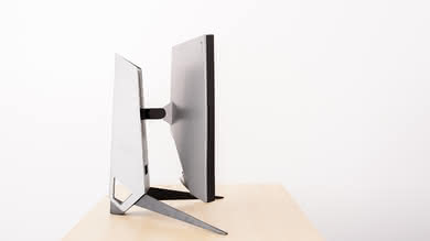 Dell Alienware AW3418DW Thickness Picture