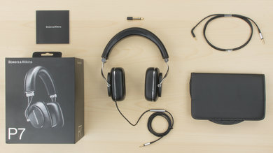 Bowers & Wilkins P7 In the box Picture