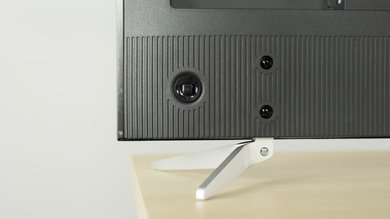 TCL C Series/C807 2017 Controls Picture