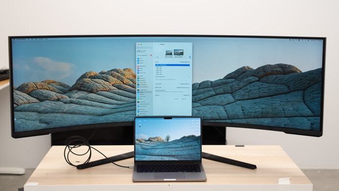 Samsung Odyssey Neo G9/G95NC S57CG95 Display Picture