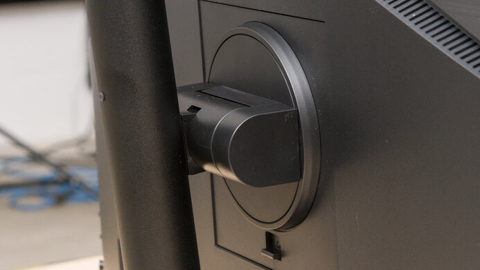 Acer Nitro XV282K KVbmiipruzx Ergonomics Picture