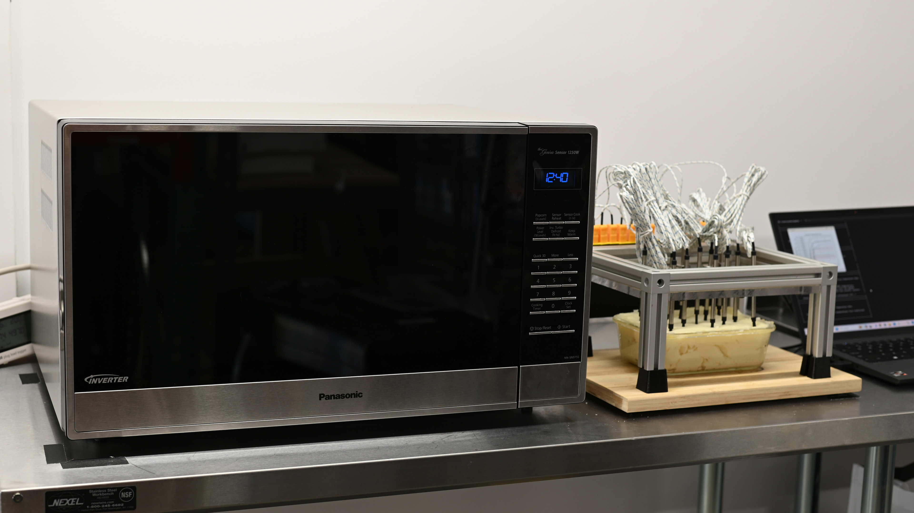 Panasonic NN-SN975S Review - RTINGS.com