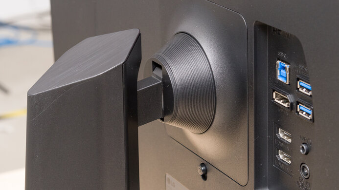 LG 32GP850-B/32GP83B-B Ergonomics Picture