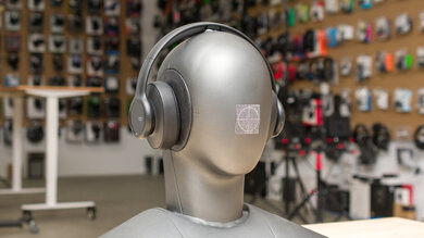 Insignia Digital Wireless Headphones Design Picture 2