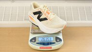 New Balance FuelCell SuperComp Trainer v3 Right Shoe Weight Photo