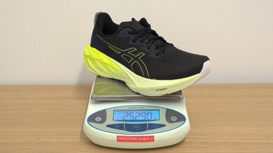 ASICS NOVABLAST 4 Right Shoe Weight Photo