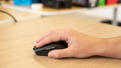 Razer Atheris Fingertip Grip Picture