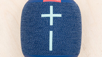 Ultimate Ears WONDERBOOM 4 Controls Photo 2