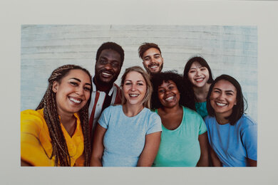 HP DeskJet 2855e Friends Picture