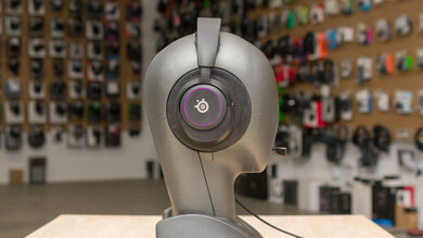 SteelSeries Arctis Nova 3 Side Picture