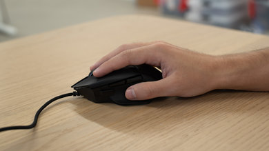 Razer Basilisk V2 Fingertip Grip Picture