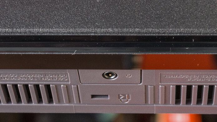 LG 27GR83Q-B Inputs 2