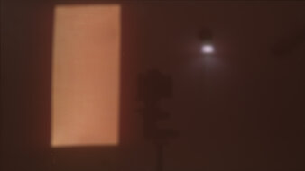 MSI MPG 272URX QD-OLED Bright Room Off Picture