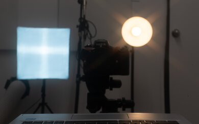 Acer Aspire 3 Spin 14 (2023) Reflections Photo Off