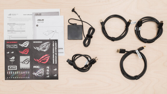 ASUS ROG Strix XG27UQR In The Box Picture