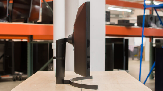 LG 35WN65C-B Thickness Picture