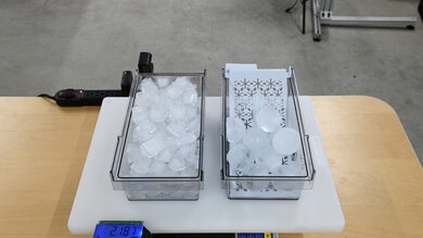 Samsung Bespoke RM80F23VMR Full Ice Cube Tray Photo