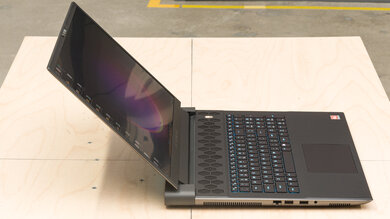 Dell Alienware m18 (2023) Hinge Photo