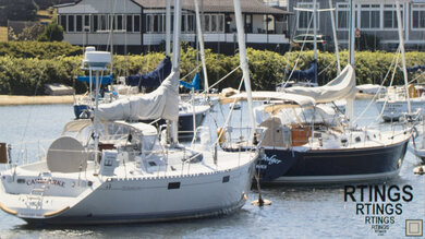 TCL R745 QLED 1080p Picture